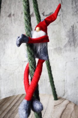 Västanvinden Tomte med magnetvantar