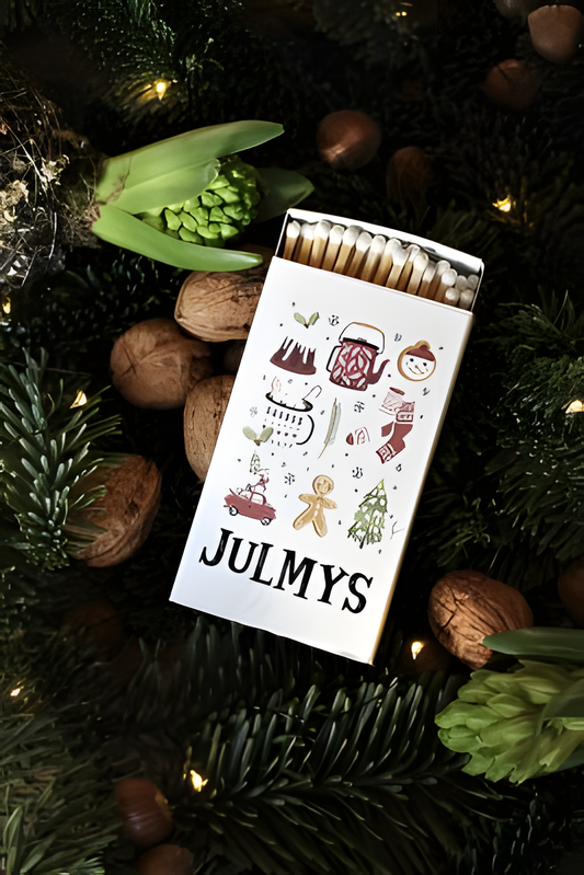 Köp Majas Tändsticksask "Julmys" – Unik produkt från Taavola Gården