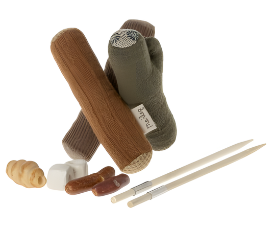 Köp Maileg Brasa set – Unik produkt från Taavola Gården