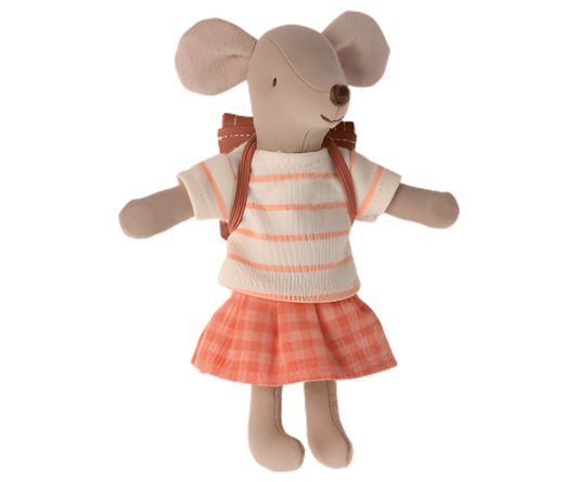 Köp Maileg Tricycle mouse Big sister - coral – Unik produkt från Taavola Gården