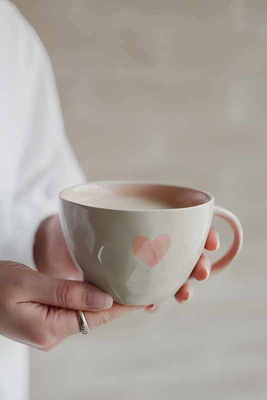 Köp Majas Mugg - A lovely cup of Love & Happiness – Unik produkt från Taavola Gården